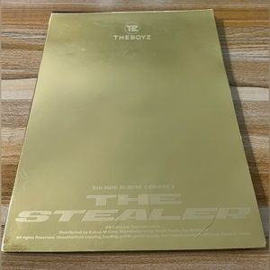 THE BOYZ 5th mini album (Chase)( Cd, Photo-book, and 5 pc photo-card)